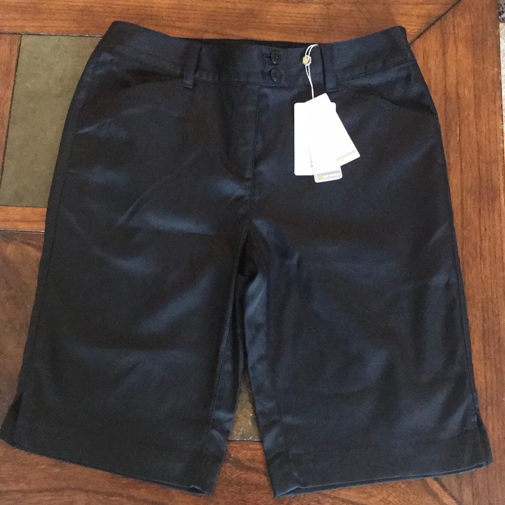 Callaway Ladies golf shorts black NWT